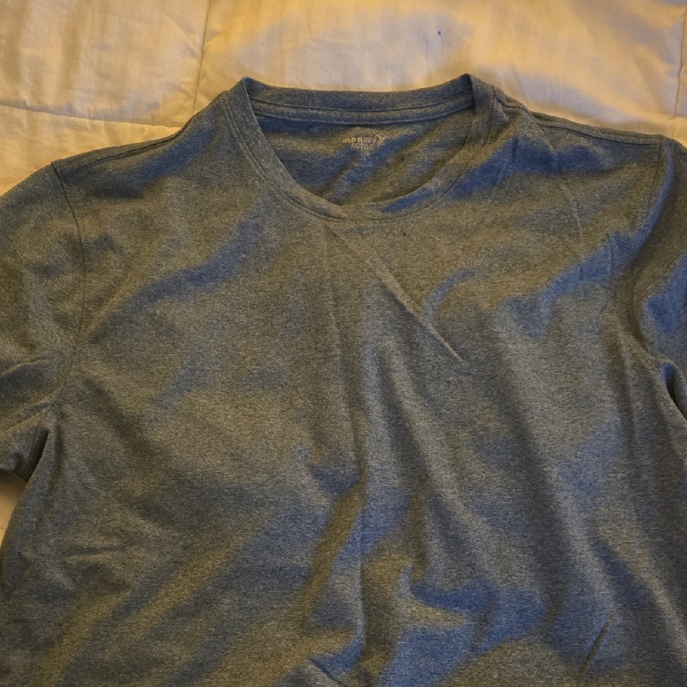 Old Navy Men's Heather Gray Tee